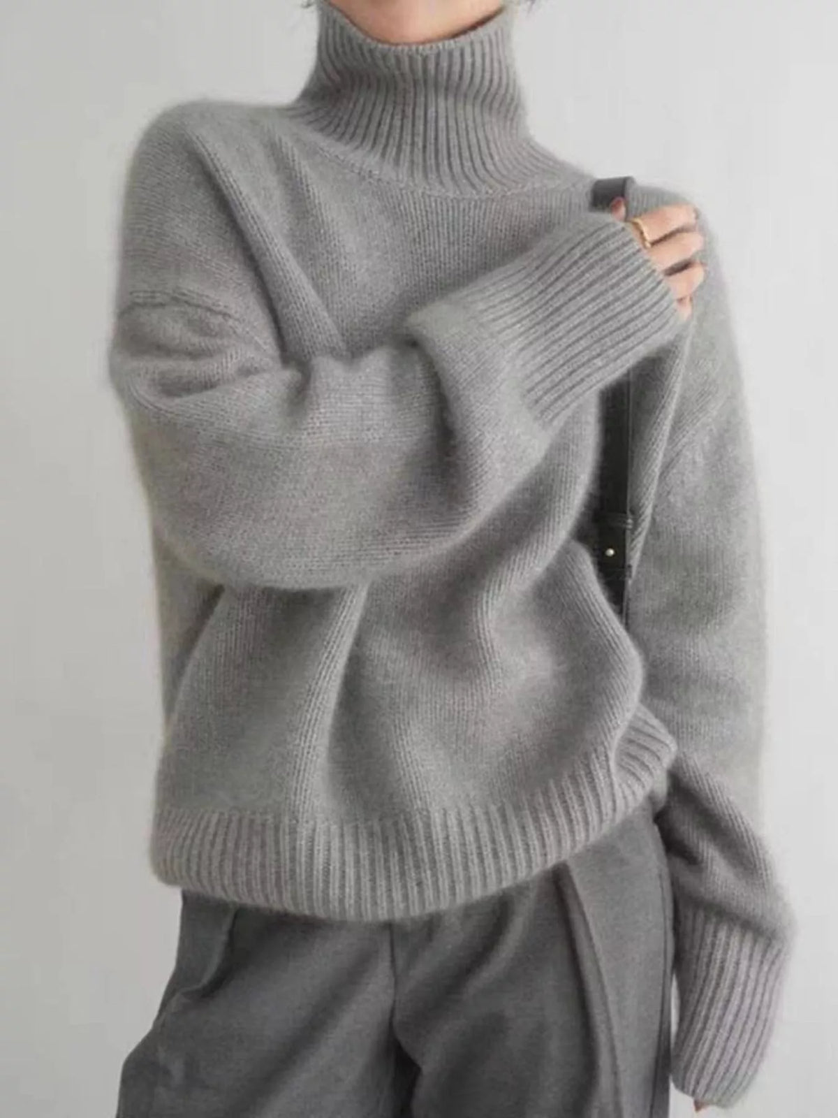 Turtleneck Dropped Shoulder Sweater (8)