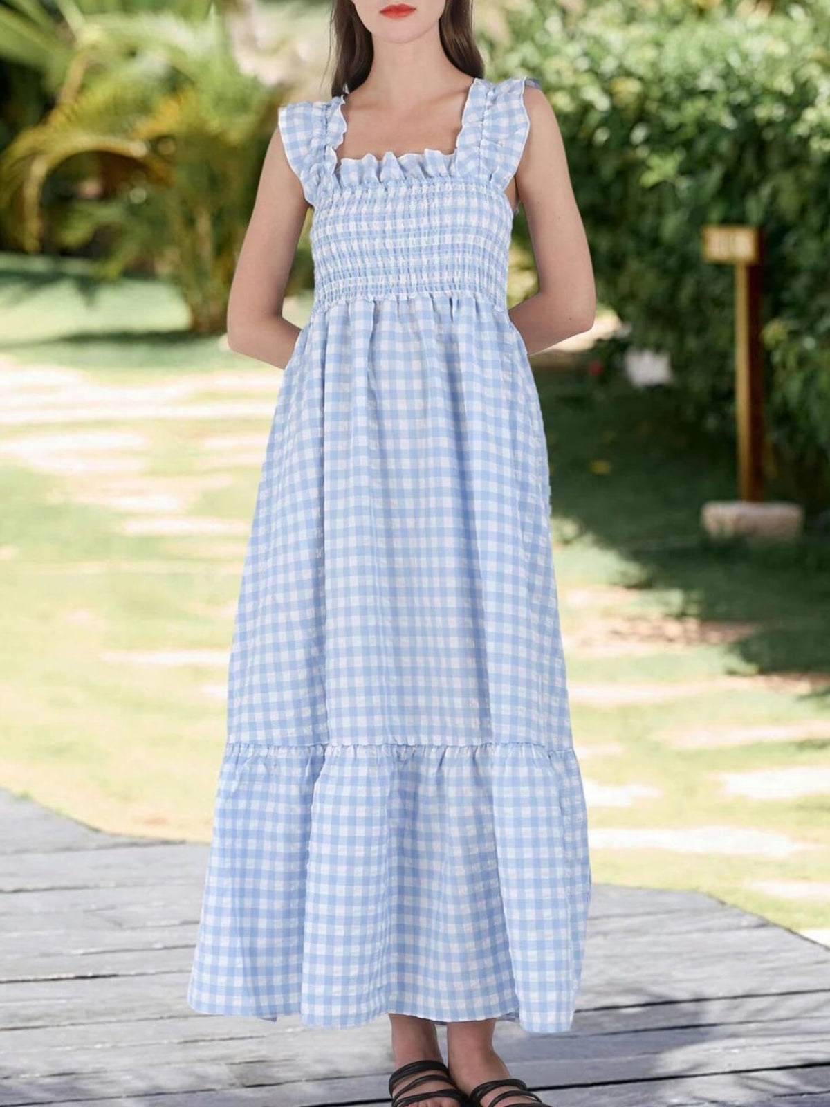 Ruffled Sleeveless Gingham Midi Dress (5)
