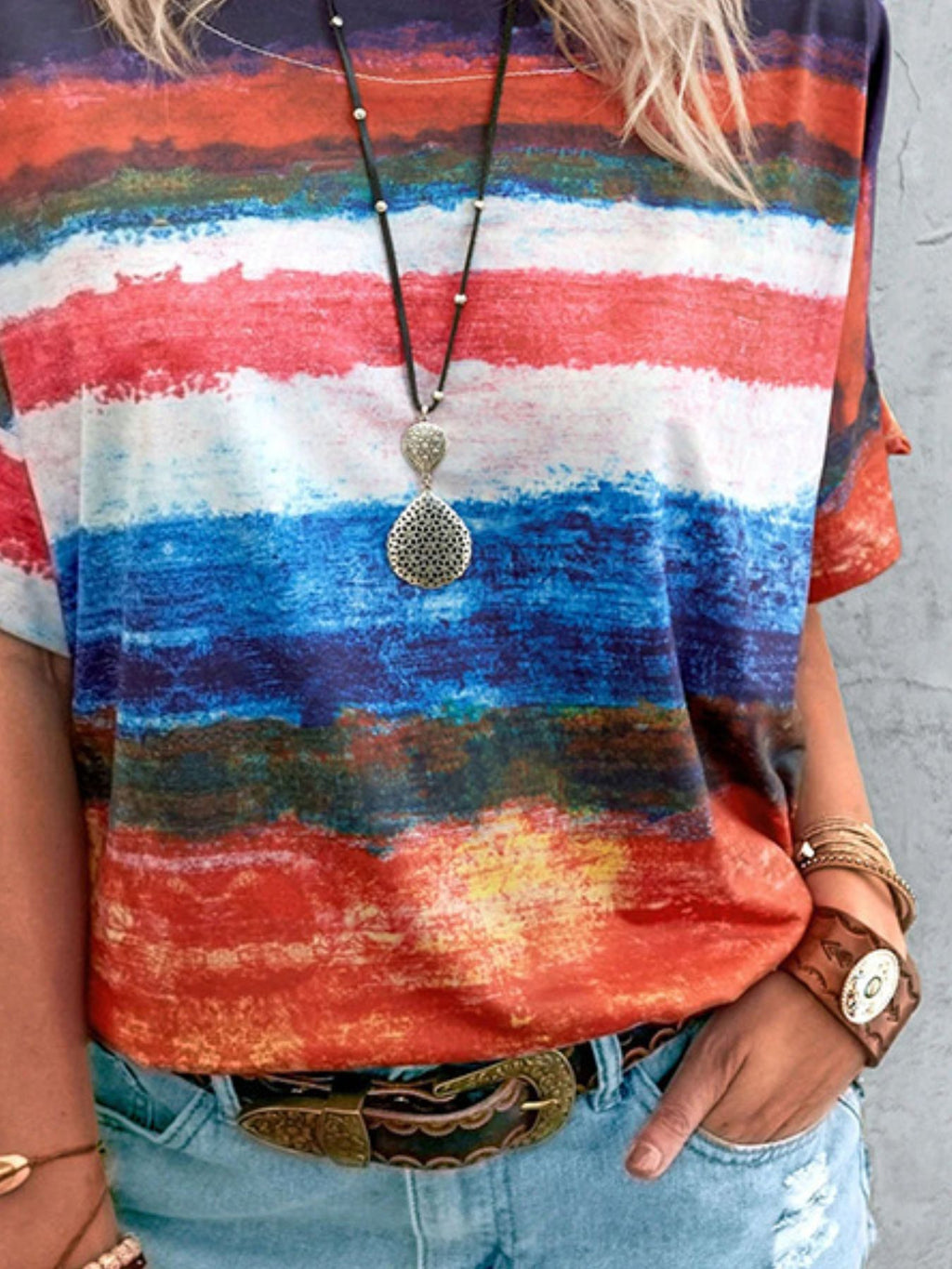 Contrast Round Neck Casual T-shirt (9)