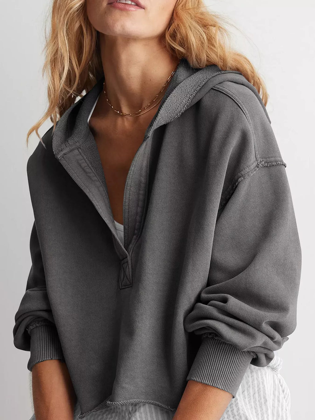 Dropped Shoulder Cropped Hoodie (17)