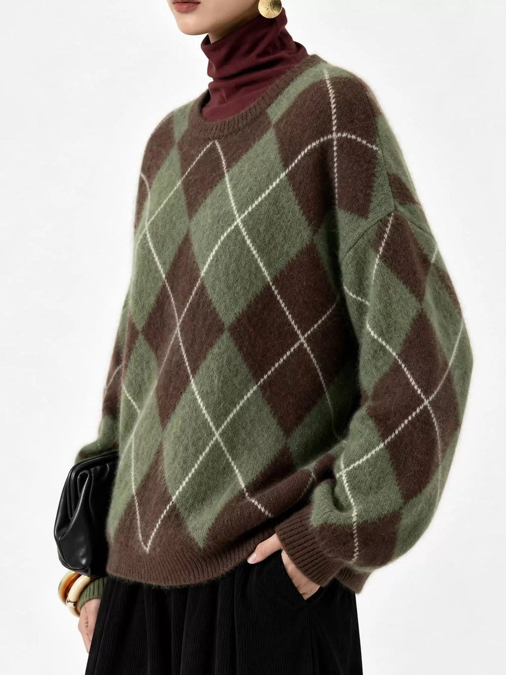 Argyle Pattern Fuzzy Knit Sweater (23)
