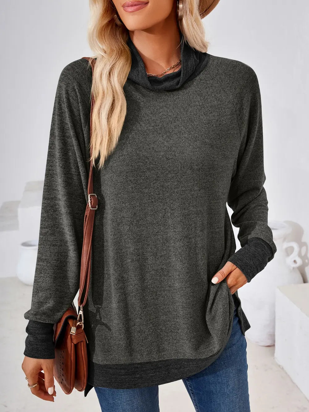 Contrast Mock Neck Long Sleeve T-shirt (30)