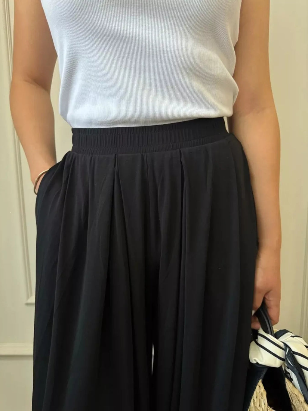 High-waisted Wide-leg Pants (5)