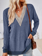 Crochet Contrast V-neck Long Sleeve Slit T-shirt