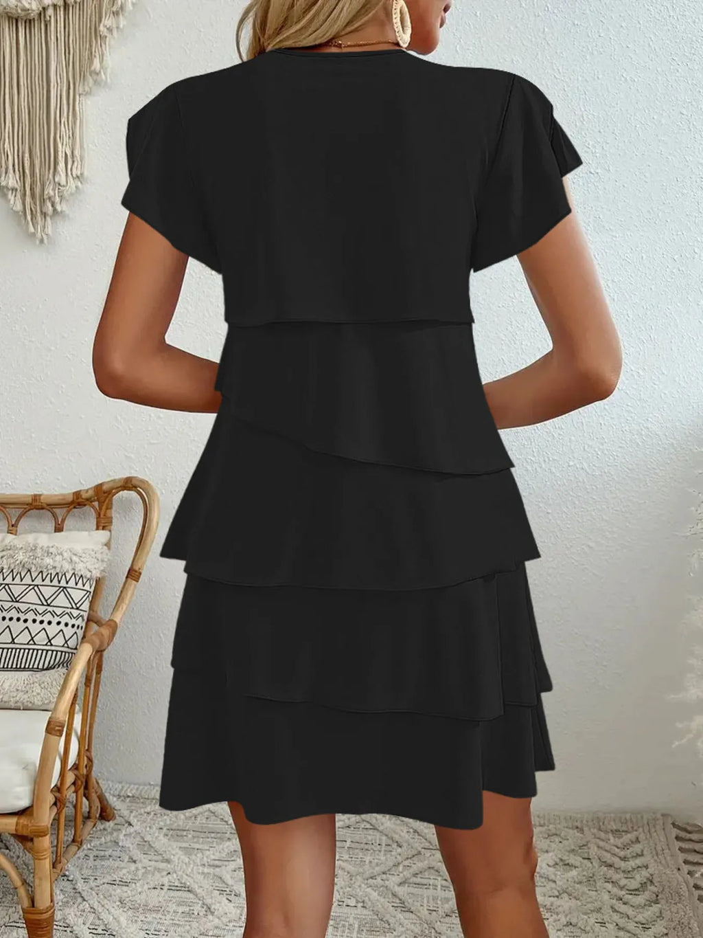 Casual Layered Round Neck Ruffled Sleeve Dress (6)