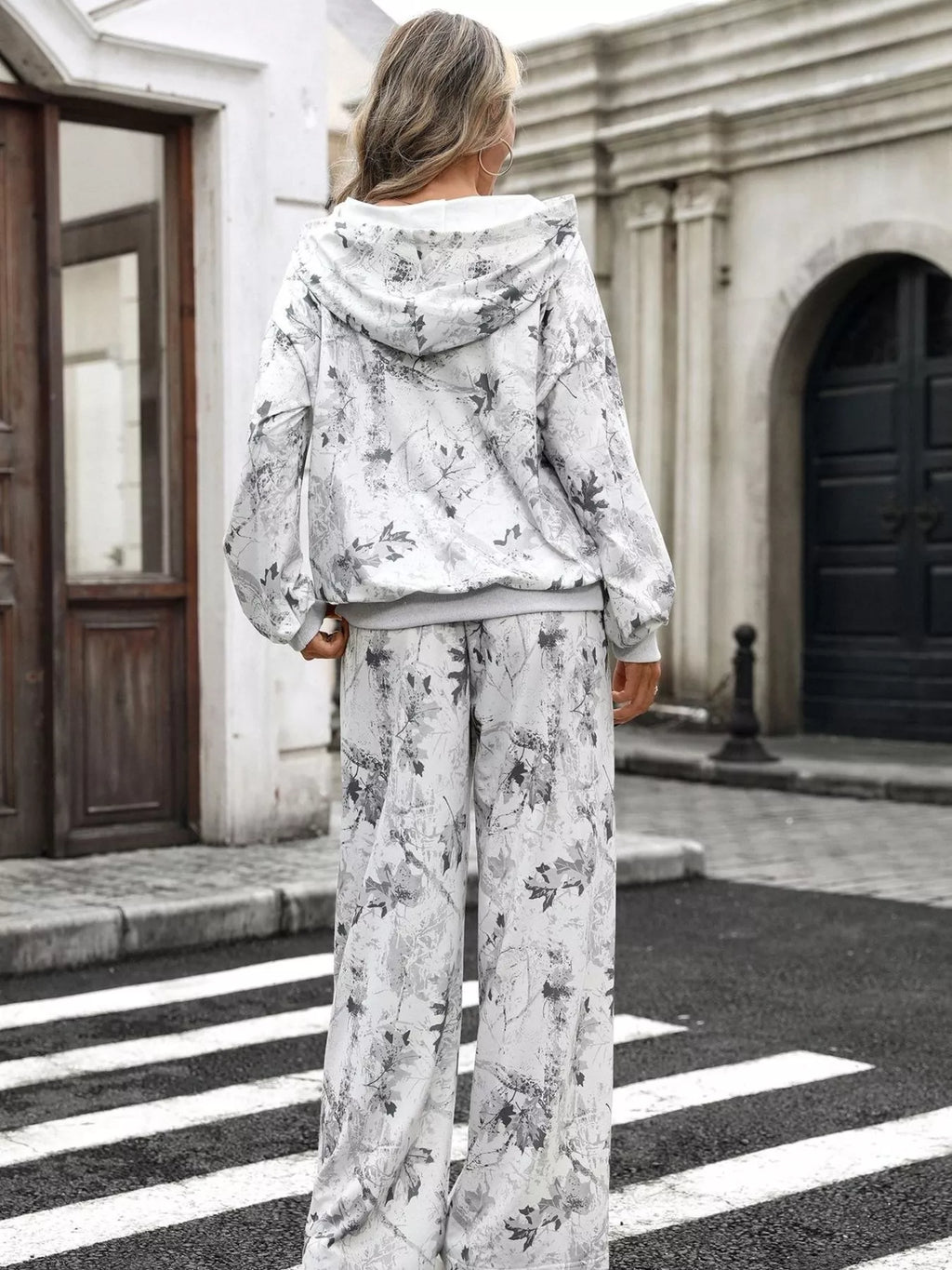 Printed Long Sleeve Hoodie Pants Set (12)