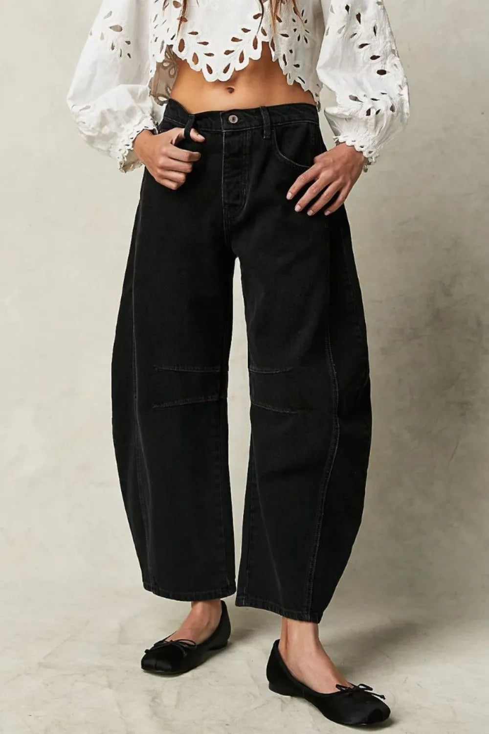 Wide Leg Jeans Pockets (7)