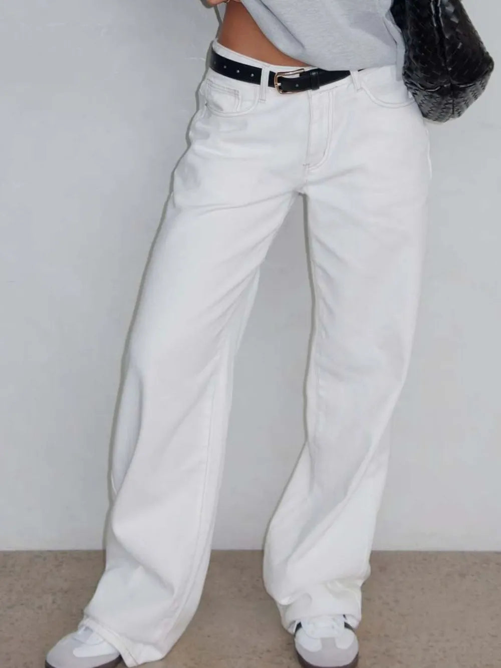 Wide Leg Jeans Pockets