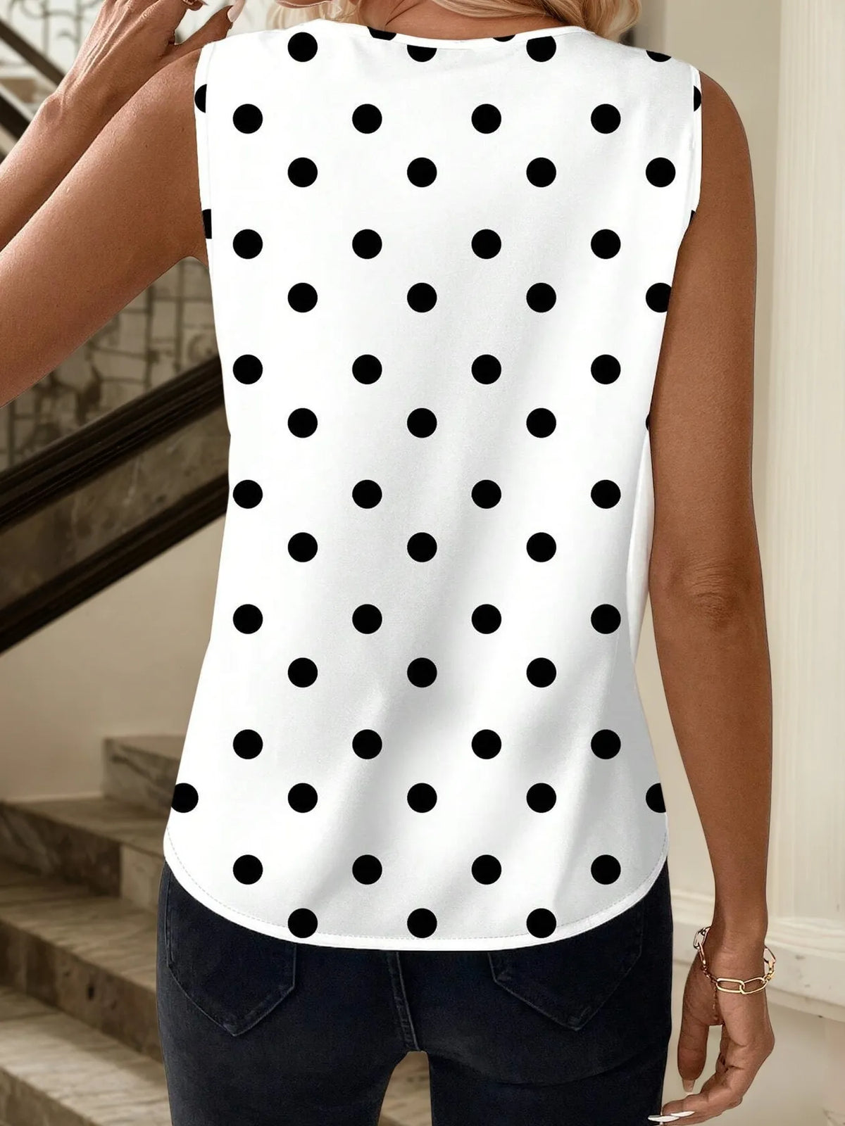 Printed V-neck Tank (3)