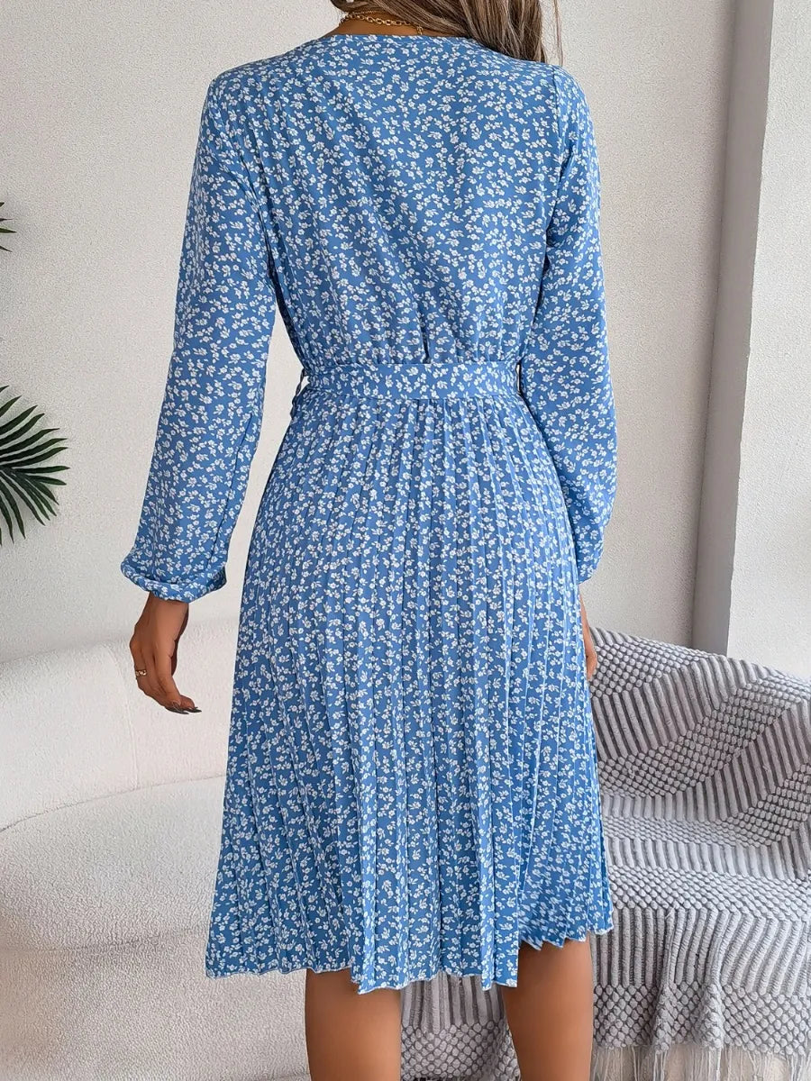 Ditsy Floral Tie Waist Pleated Dress (2)