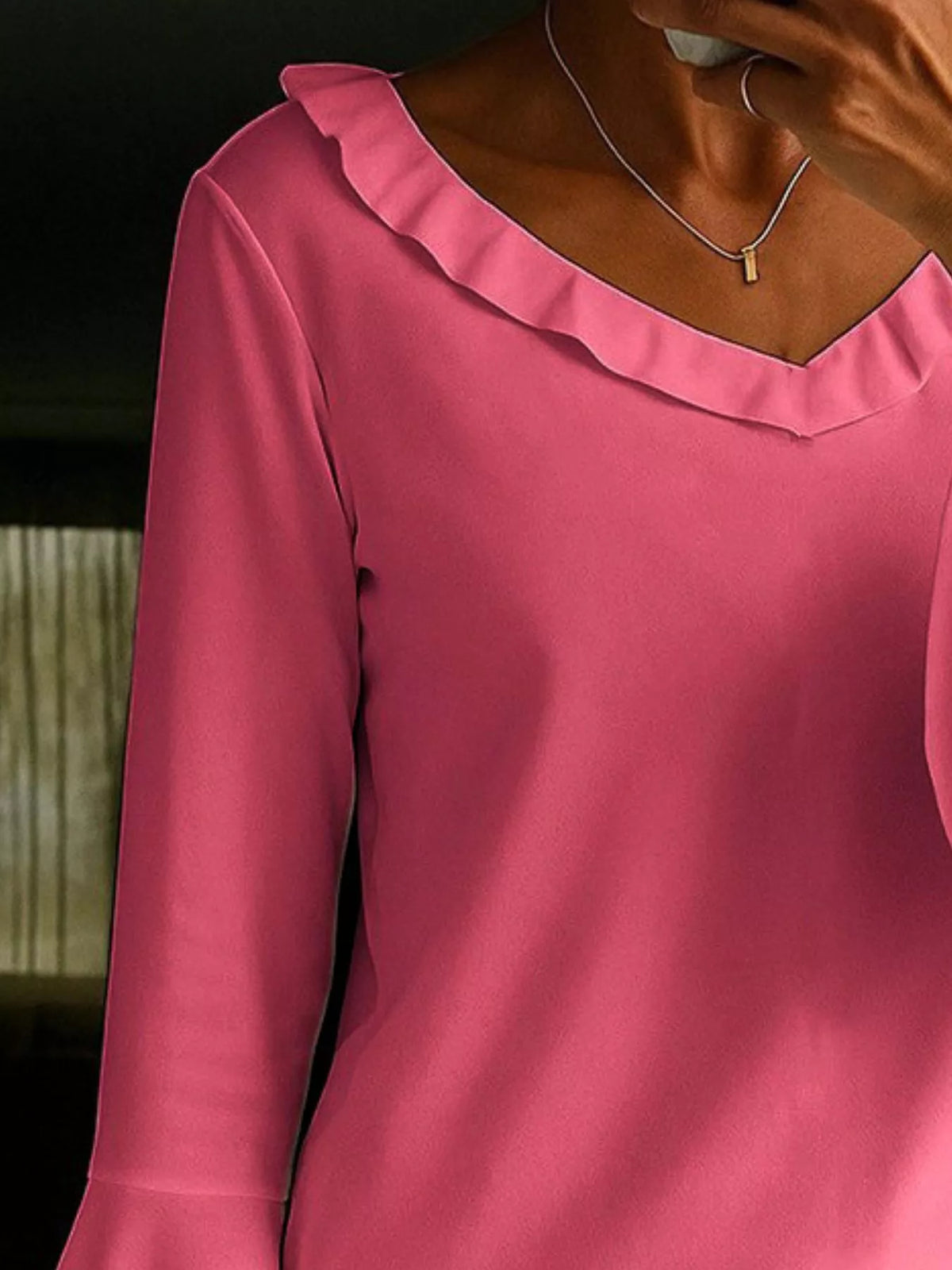 Ruffle V-neck Bell Sleeve Blouse (4)