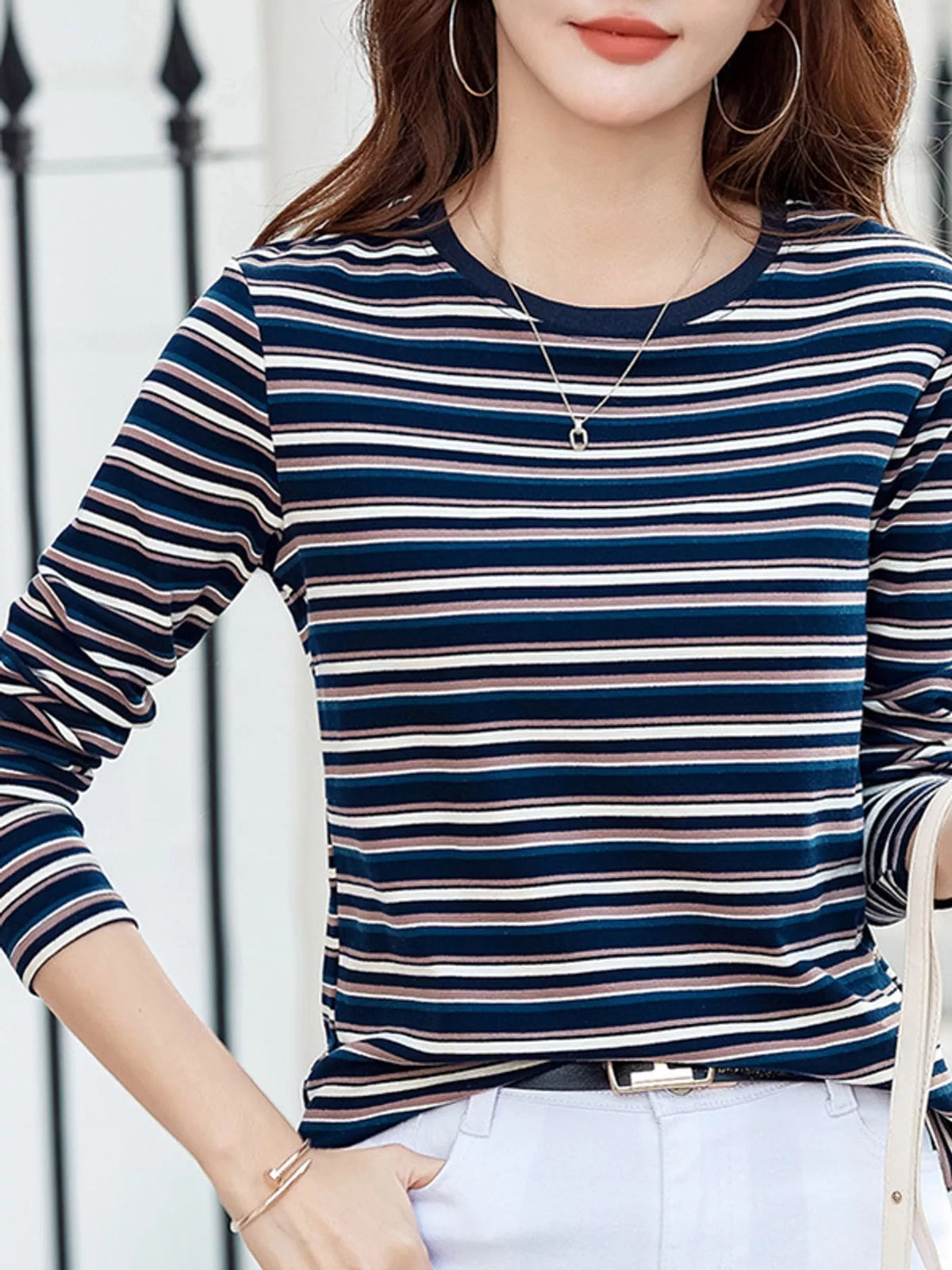 Full Size Long Sleeve Striped Crew Neck Casual T-shirt Plus (13)