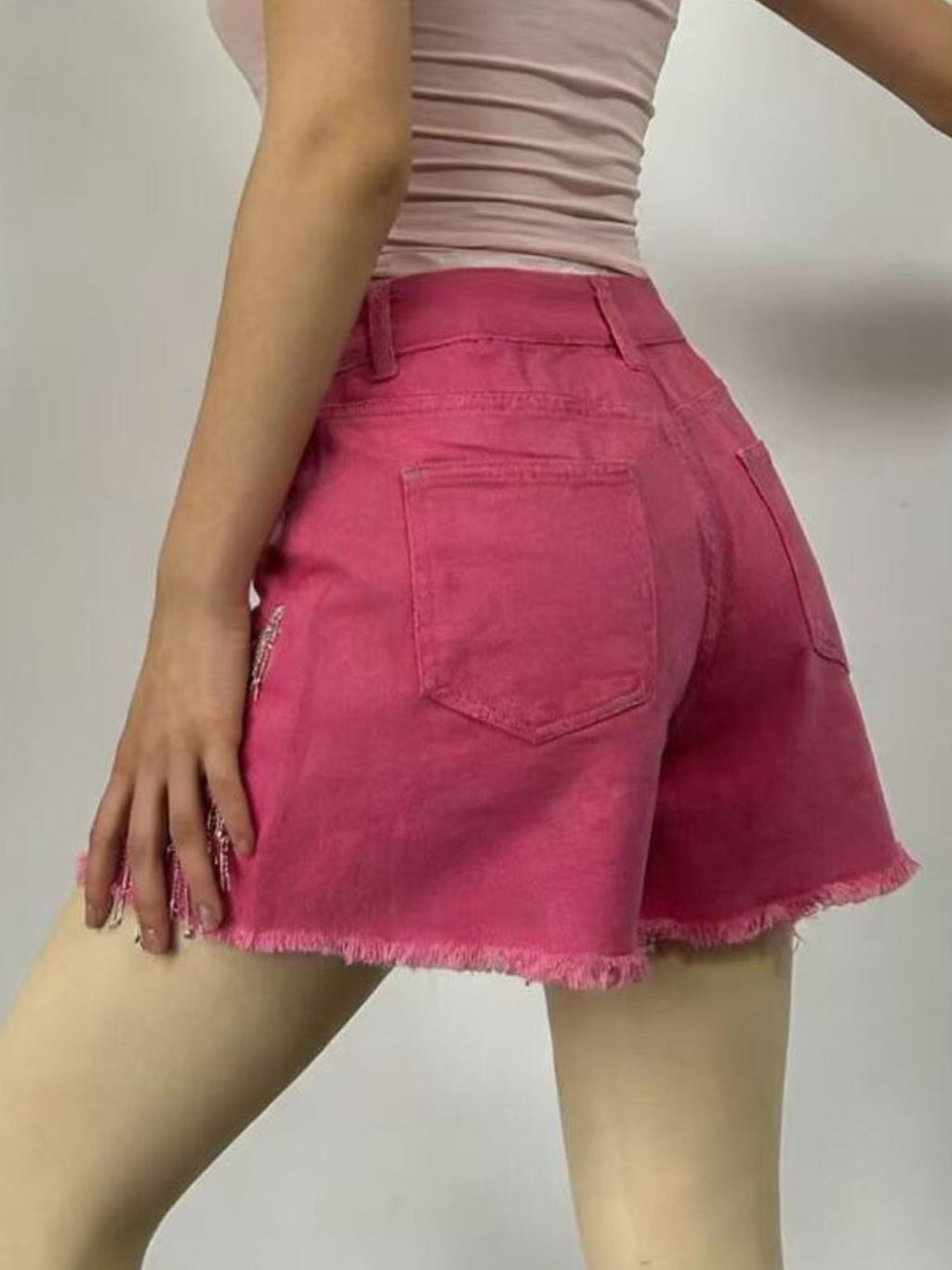 Rhinestone Chain Raw Hem Denim Shorts (10)