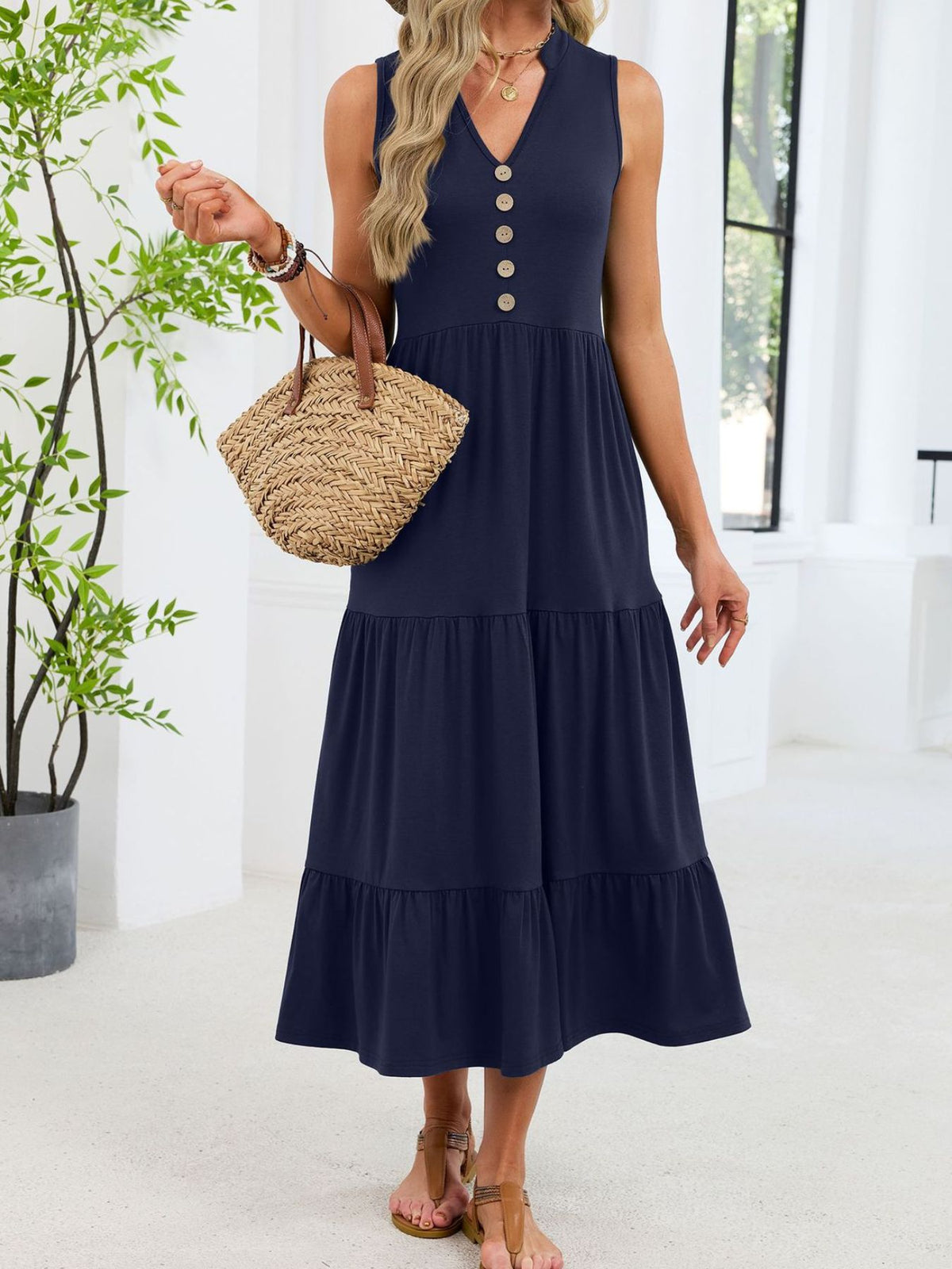 Sleeveless Notched Tiered Midi Dress (28)