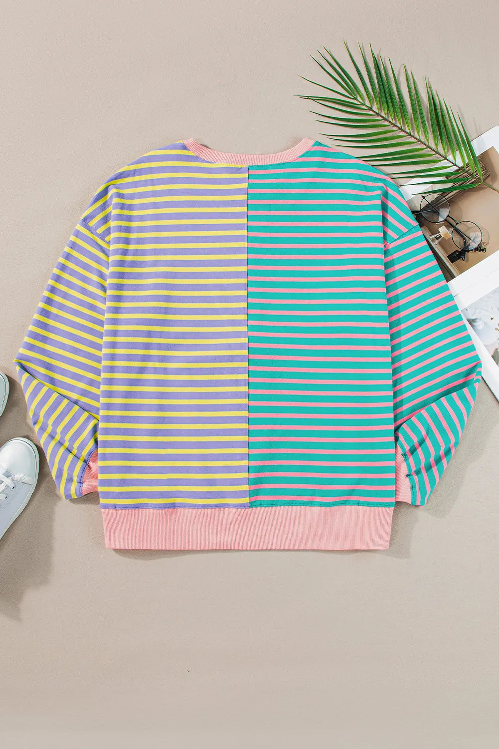 Contrast Stripes Round Neck Long Sleeve Sweatshirt (7)