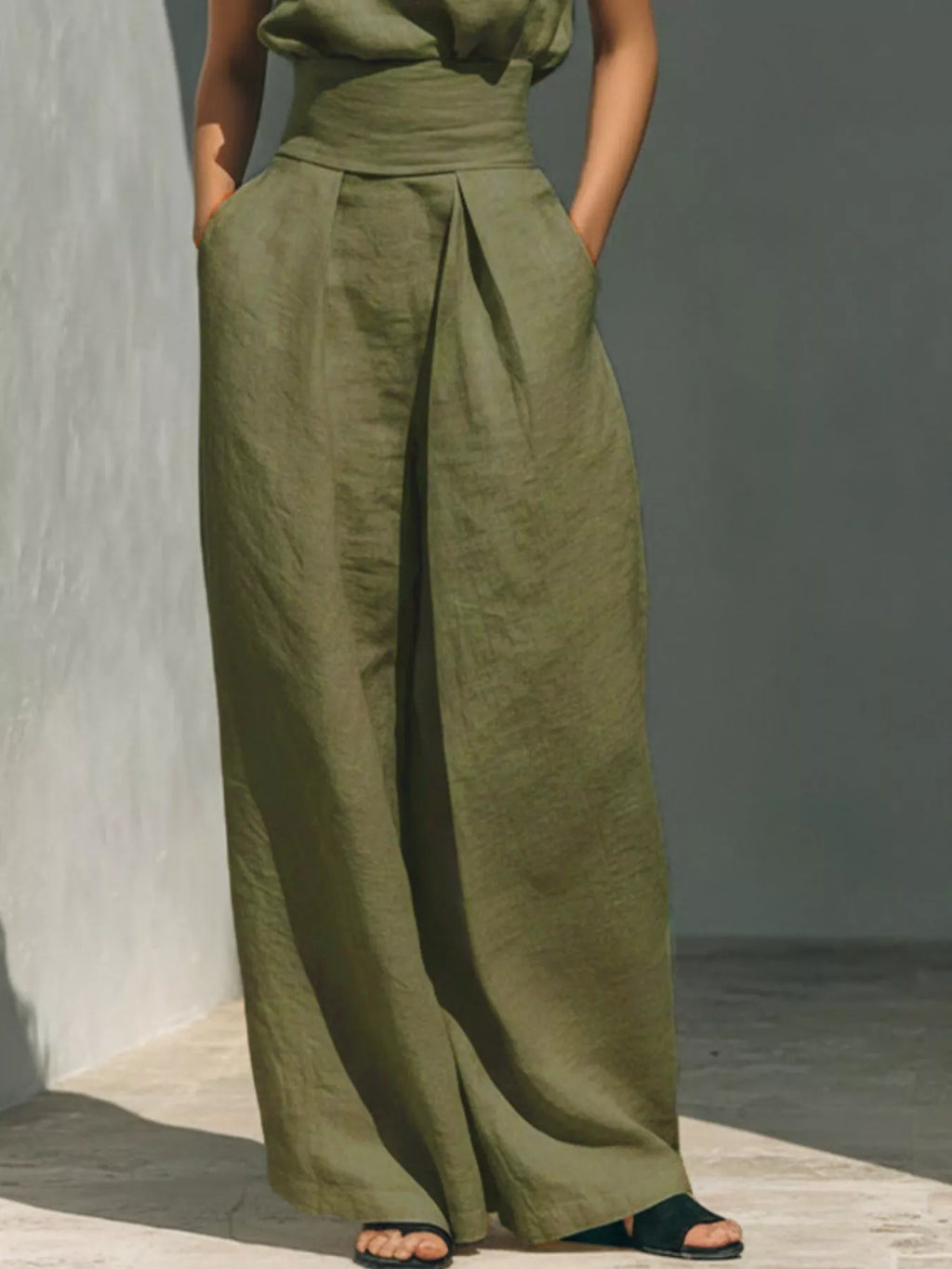 Full Size Turtleneck Sleeveless Top Wide Leg Pants Set Plus (18)