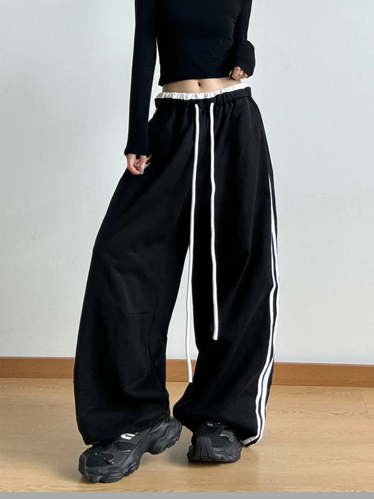 Wide Leg Drawstring Pants (10)