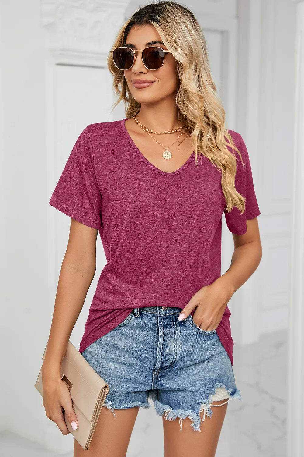 V-neck Short Sleeve T-shirt (23)