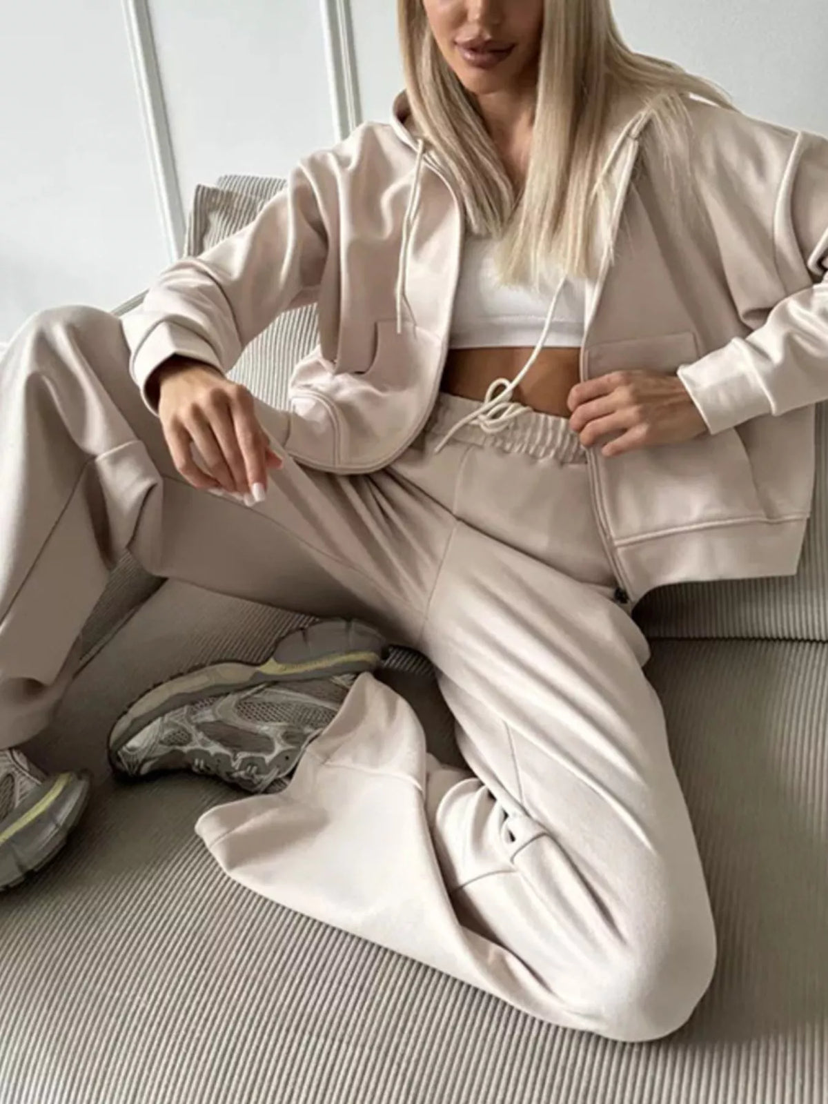 Zip-up Hoodie Wide-leg Pants Set (3)