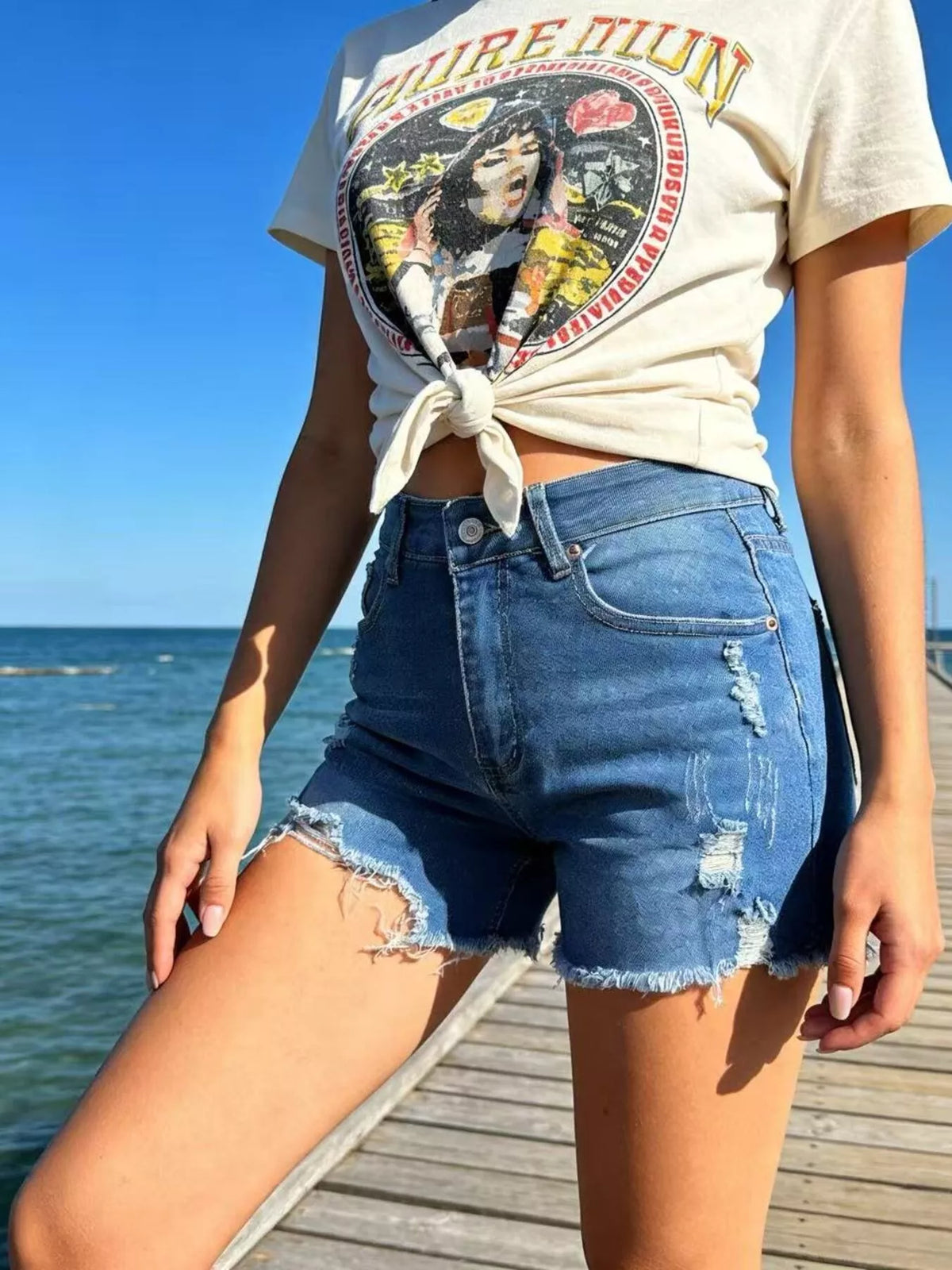 Distressed Frayed Hem Denim Shorts (4)