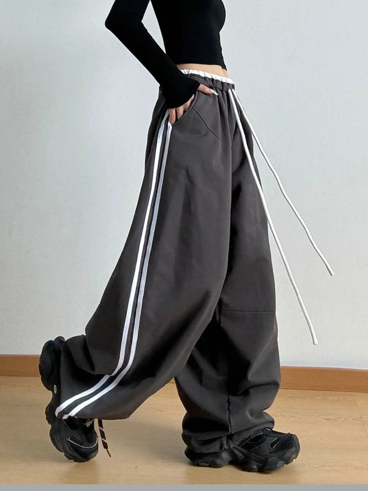 Wide Leg Drawstring Pants (2)