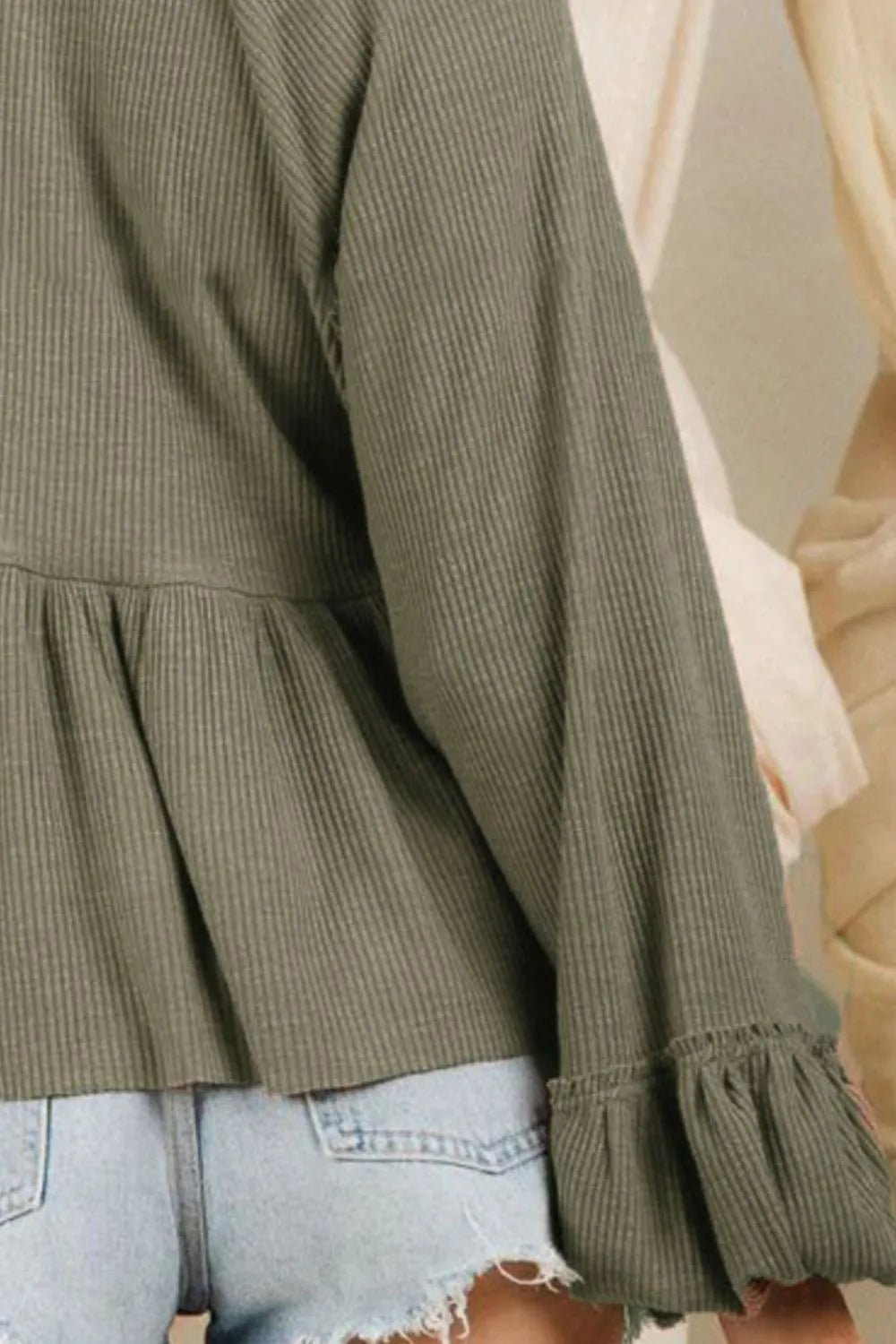 Notched Balloon Sleeve Peplum Blouse (3)