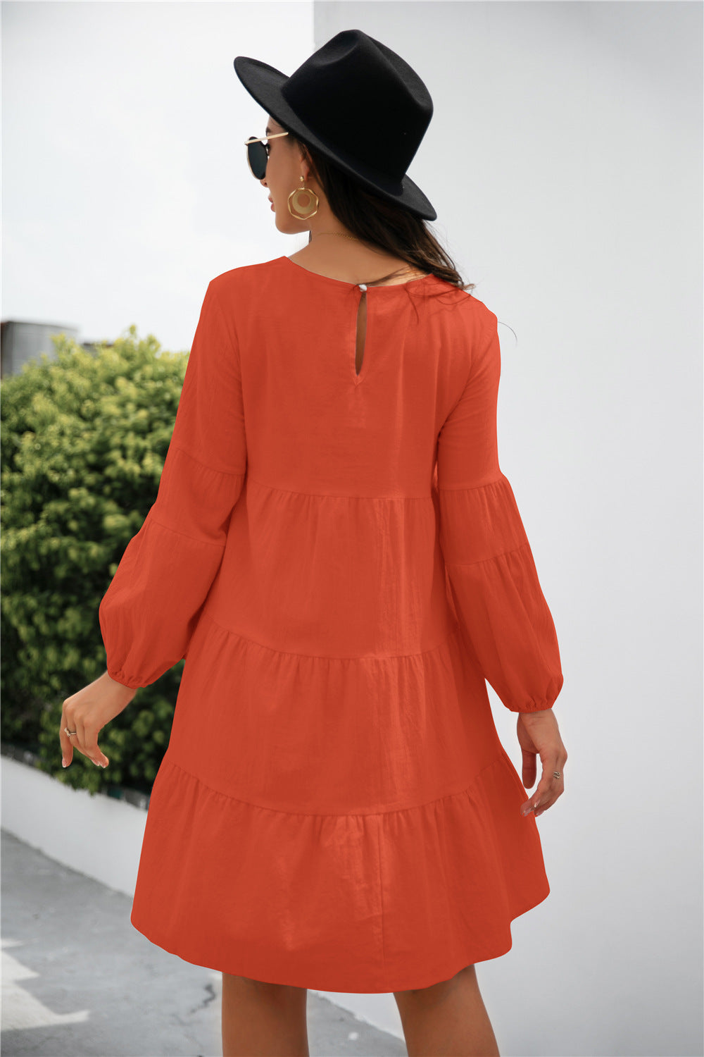 Balloon Sleeve Keyhole Tiered Dress (2)