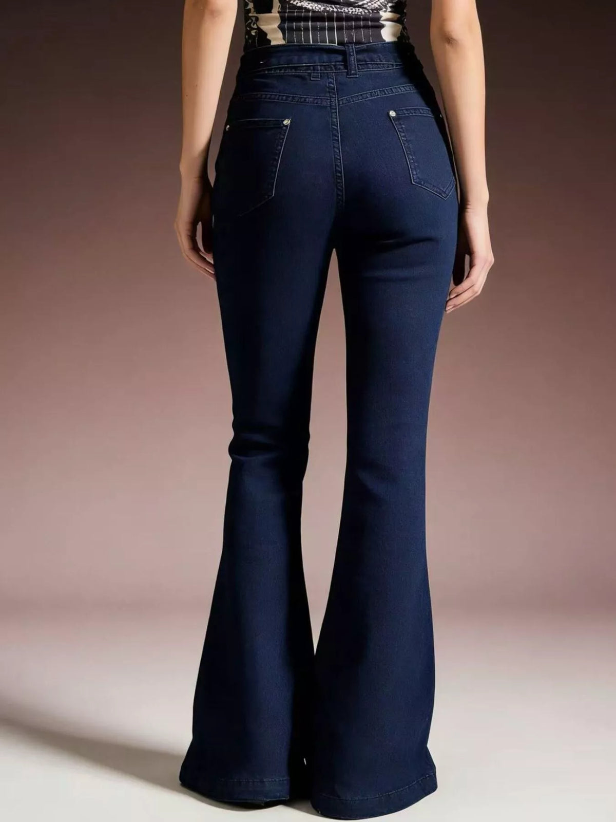 Bow-tie High-waisted Flare Jeans (16)