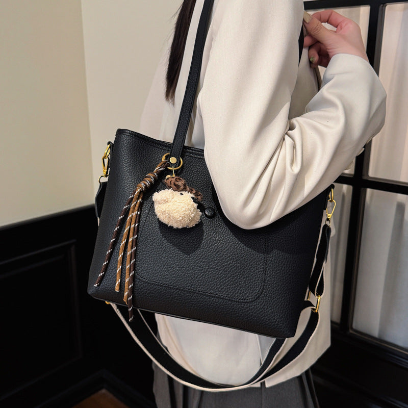 Large-capacity Tote Bag Single-shoulder Handbag photo 1