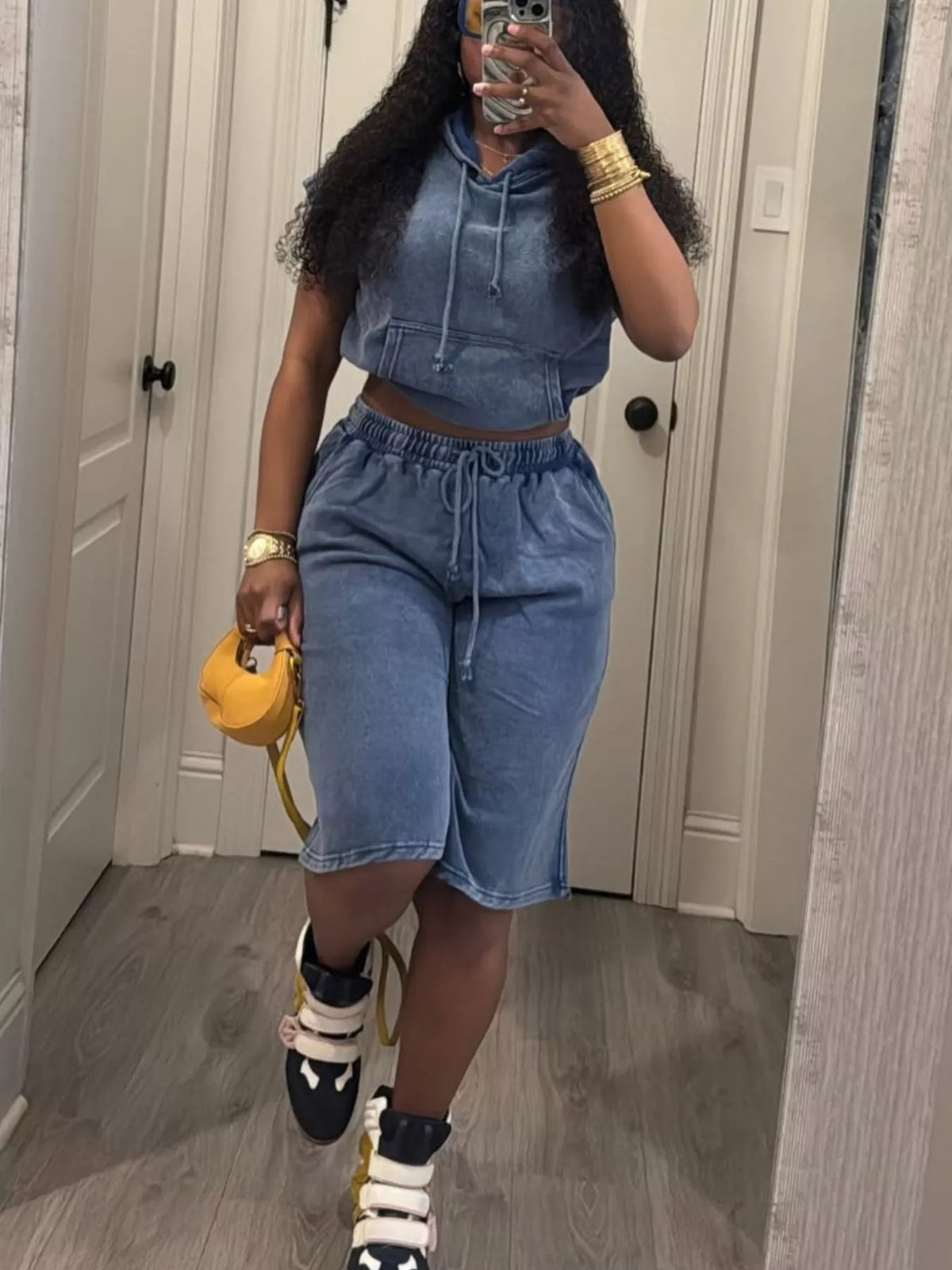 Hooded Crop Top Shorts Set (4)