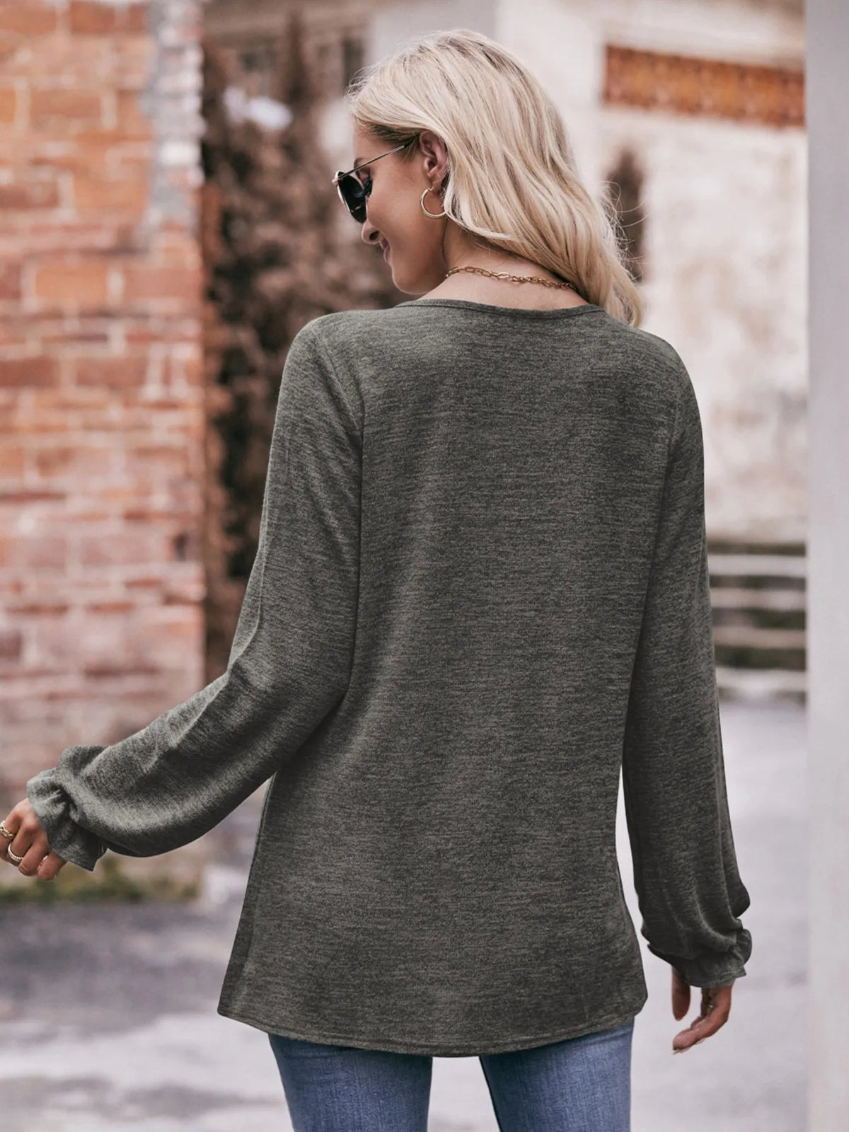 Round Neck Long Sleeve Casual T-shirt (29)