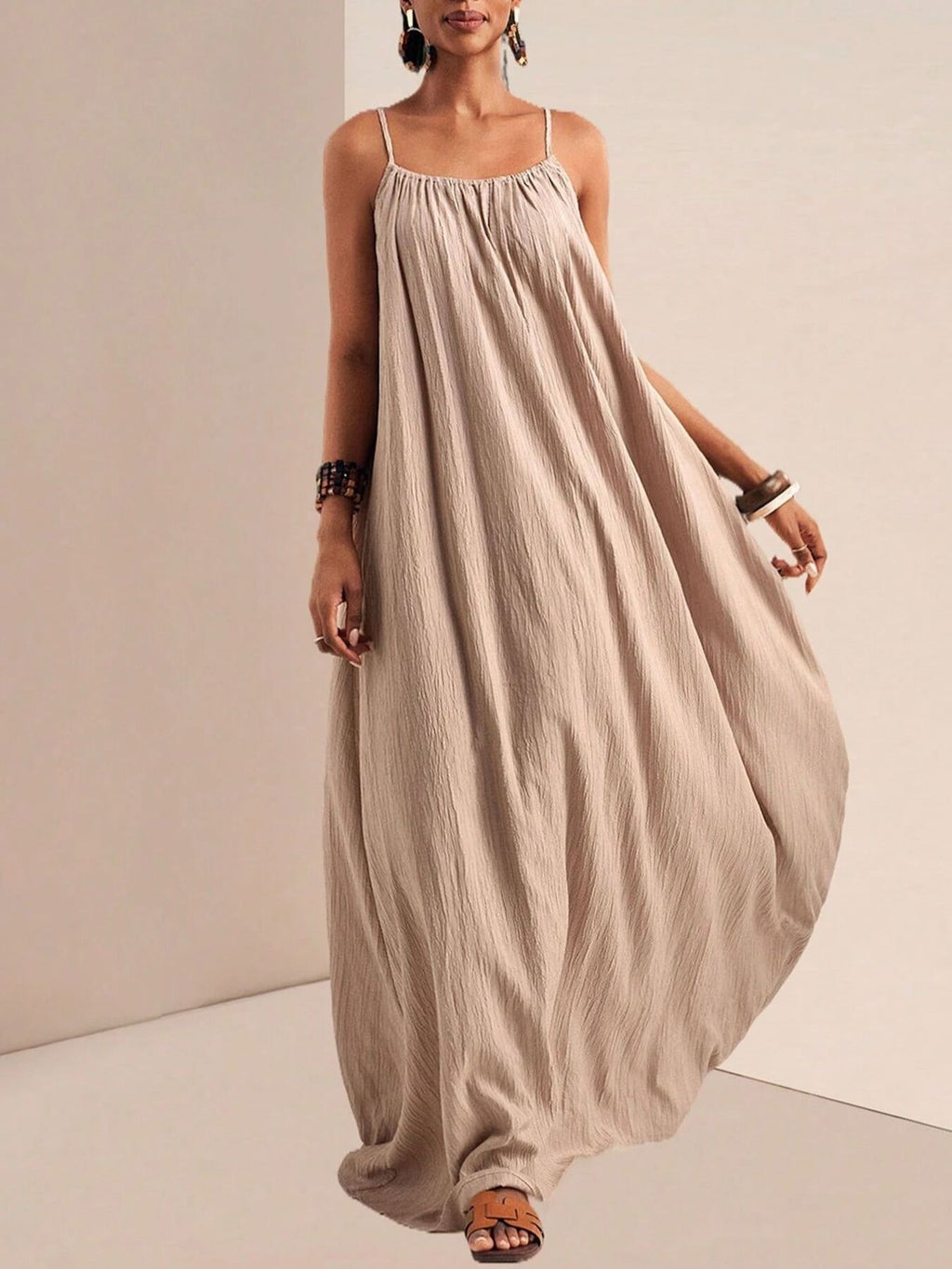Spaghetti Strap Flowy Maxi Dress (3)