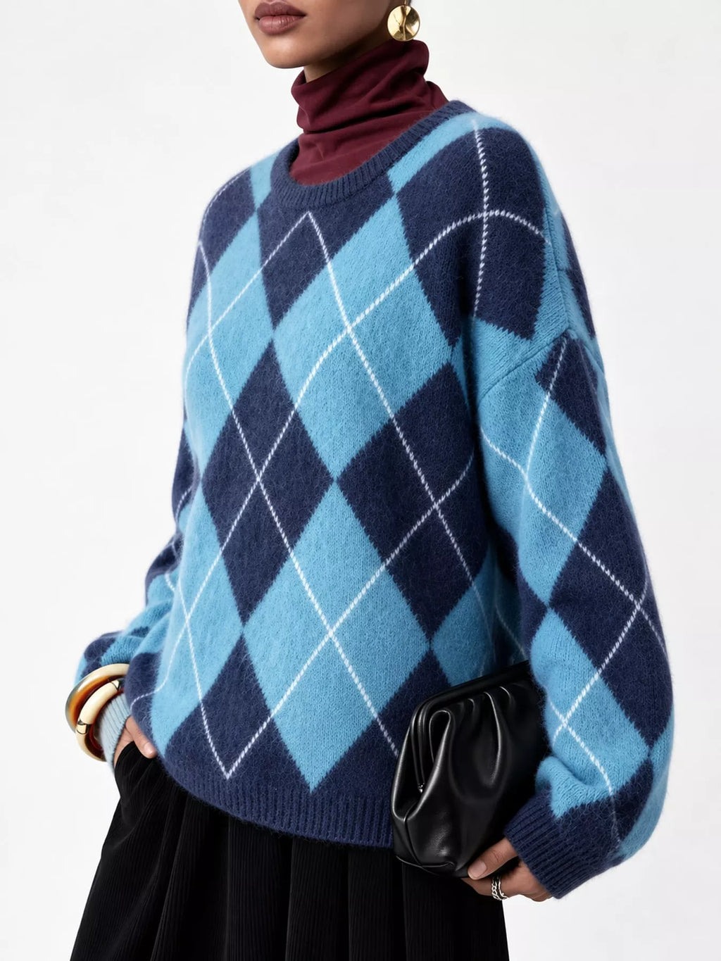 Argyle Pattern Fuzzy Knit Sweater (27)
