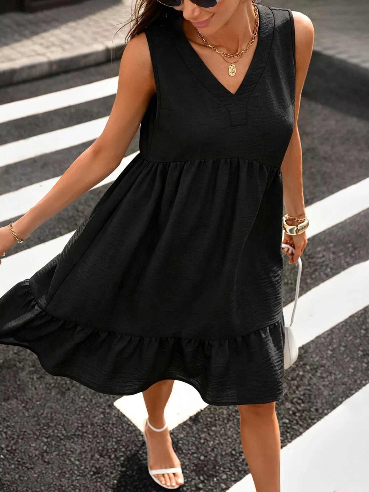 Sleeveless V-neck Ruffle Hem Casual Dress (13)