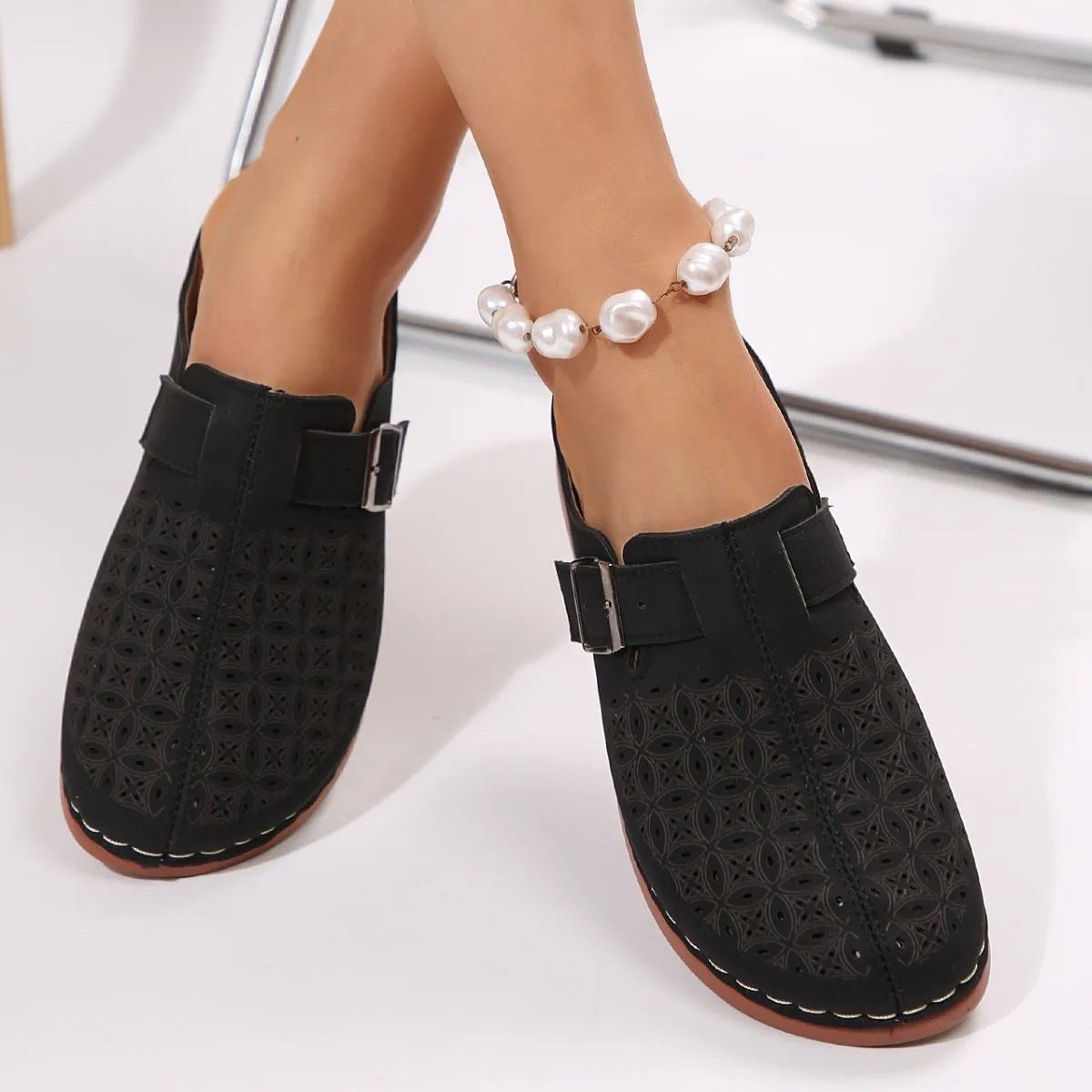 Round Toe Platform Loafer (5)