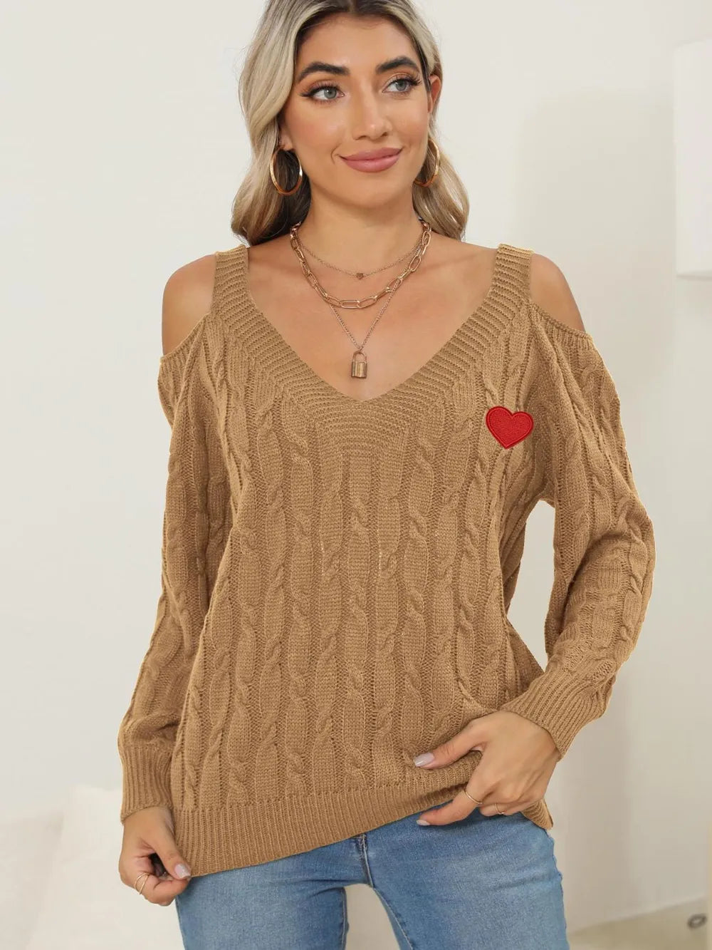 Cable-knit Heart V-neck Sweater (9)