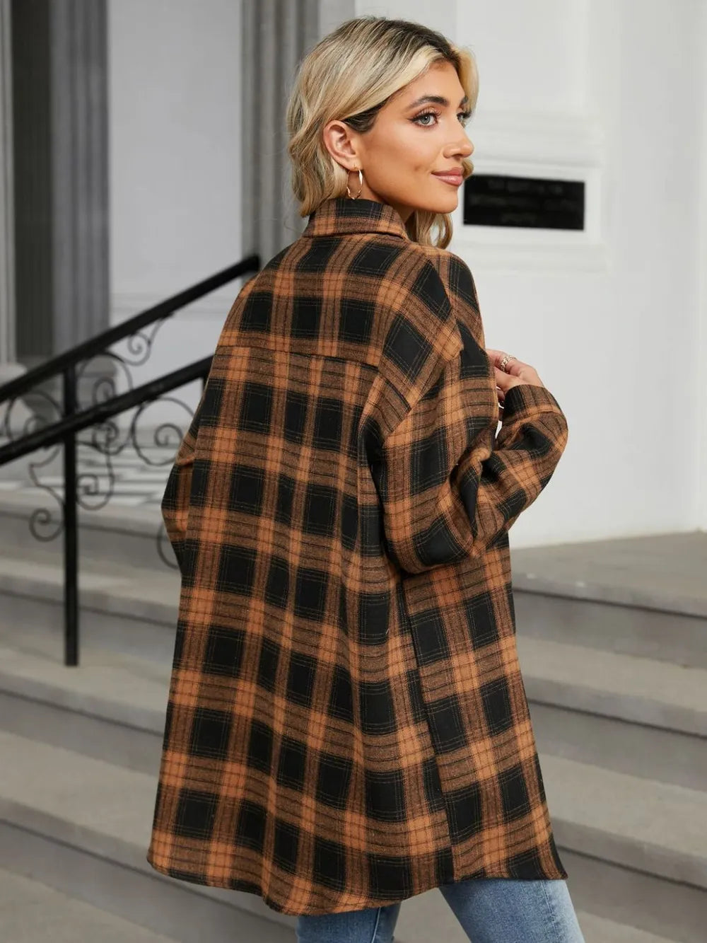 Plaid Collared Neck Long Sleeve Shirt (15)
