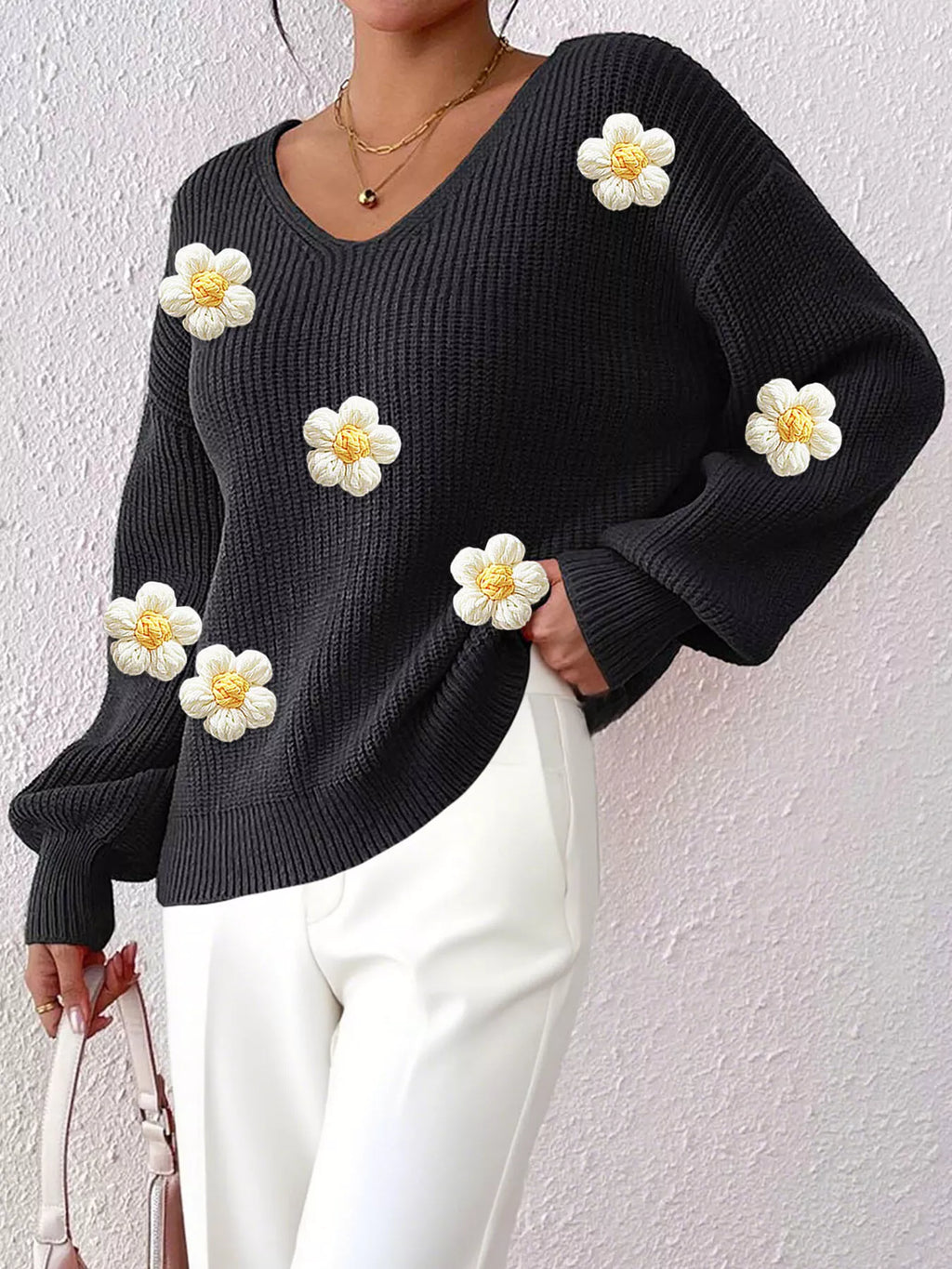 Floral Applique V-neck Sweater (10)