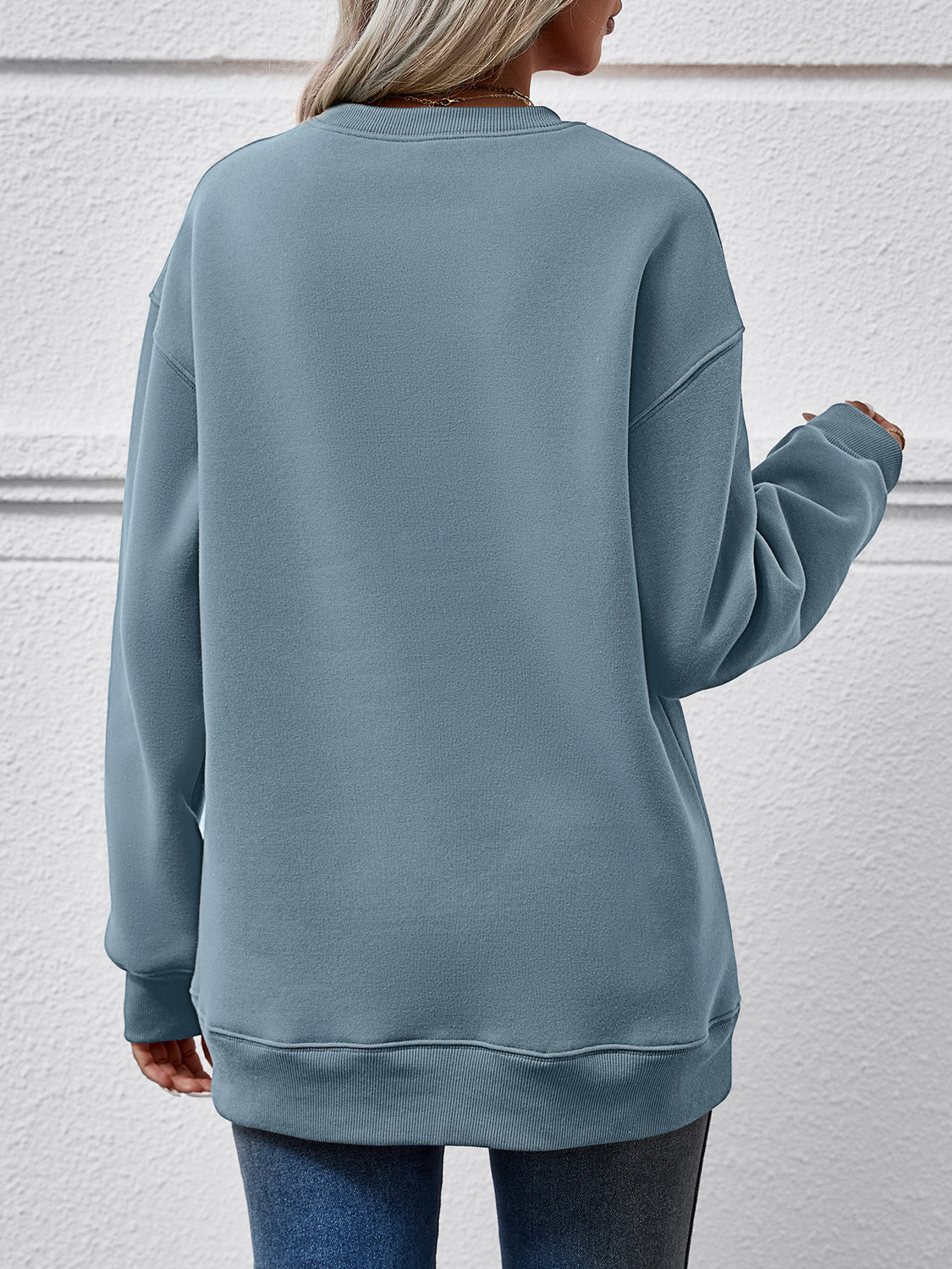 Round Neck Long Sleeve Sweatshirt (6)