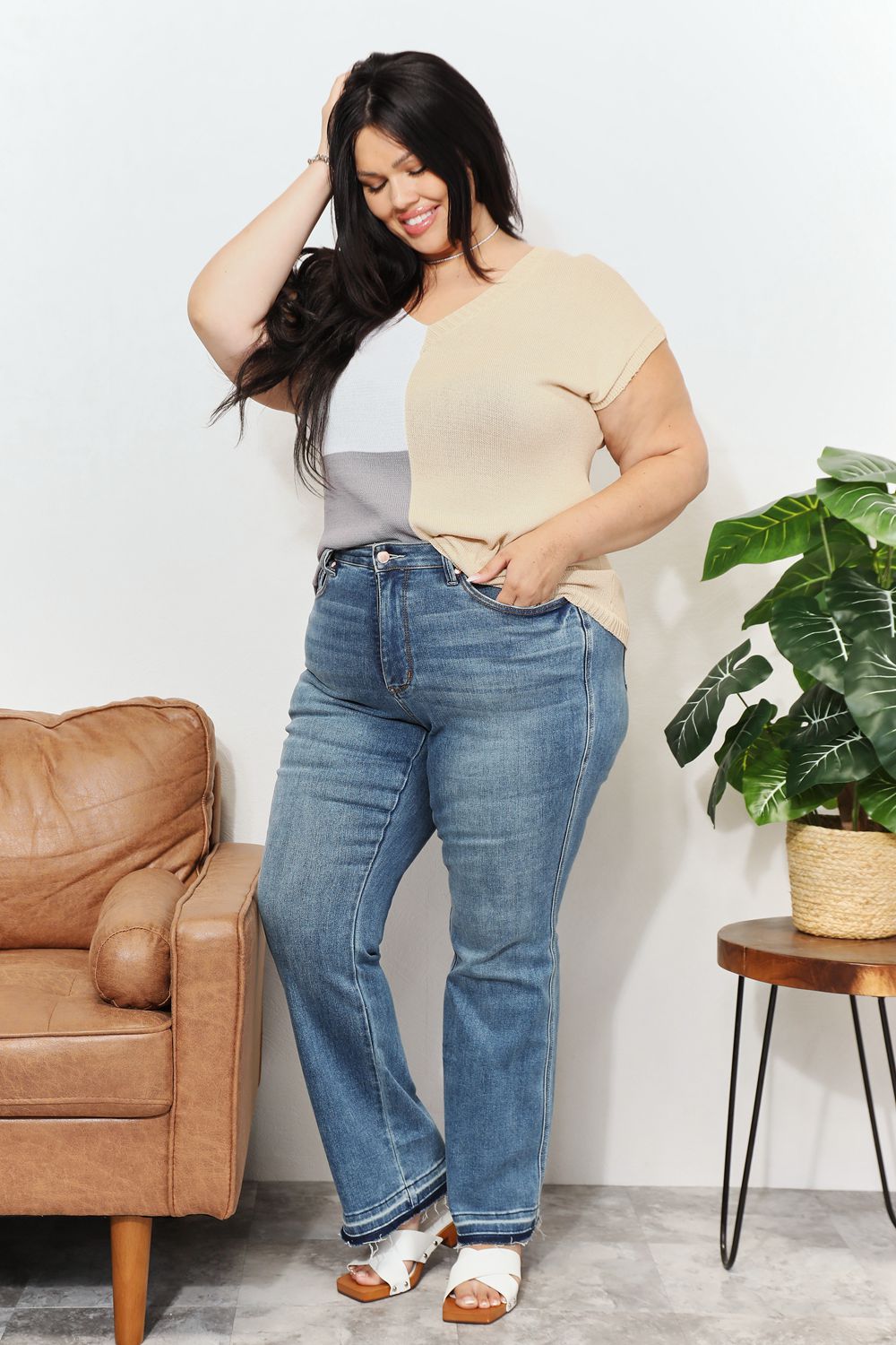 Block V-neck Knit Top (10)