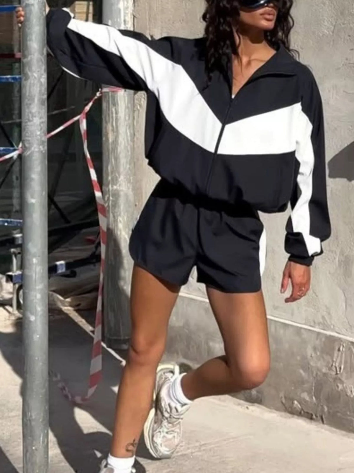 Color-block Zip-up Jacket Shorts Set (9)