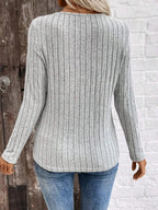 Ribbed V-neck Long Sleeve Knit T-shirt (5)