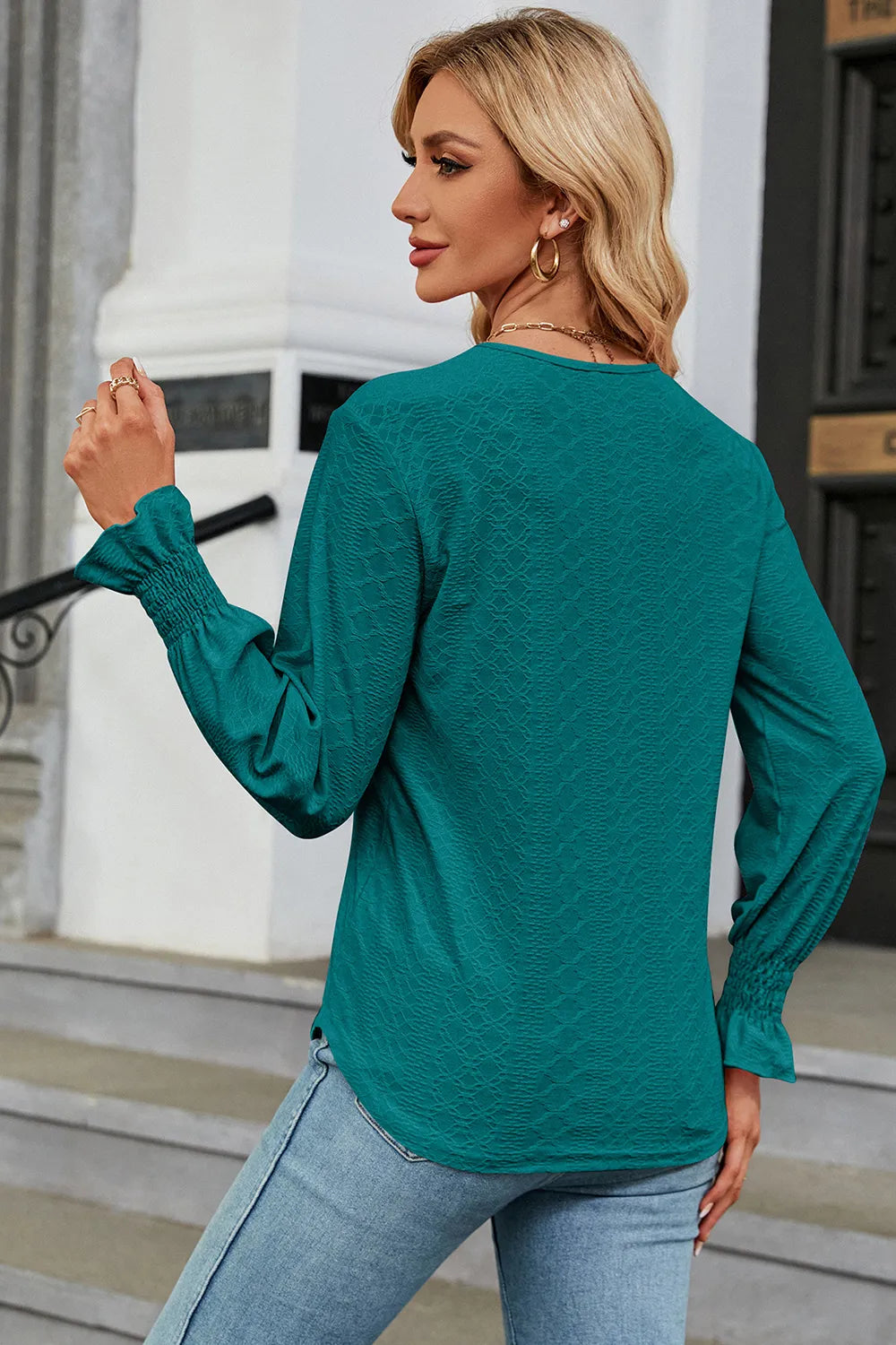 V-neck Flounce Sleeve T-shirt (15)