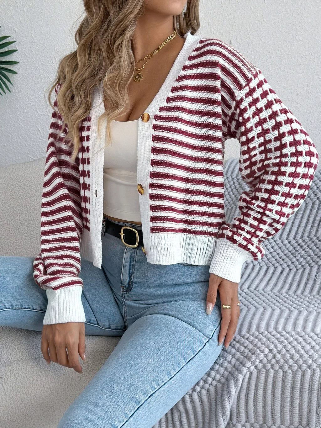 Striped Button-up Cropped Cardigan (6)
