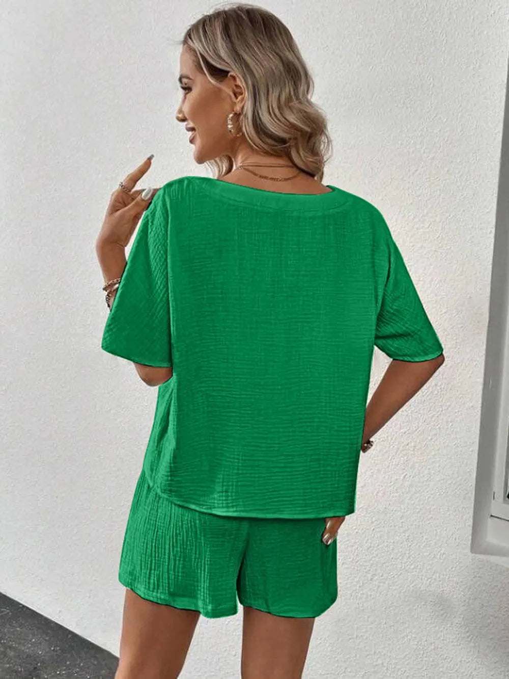 V-neck Half Sleeve Top Shorts Set (12)