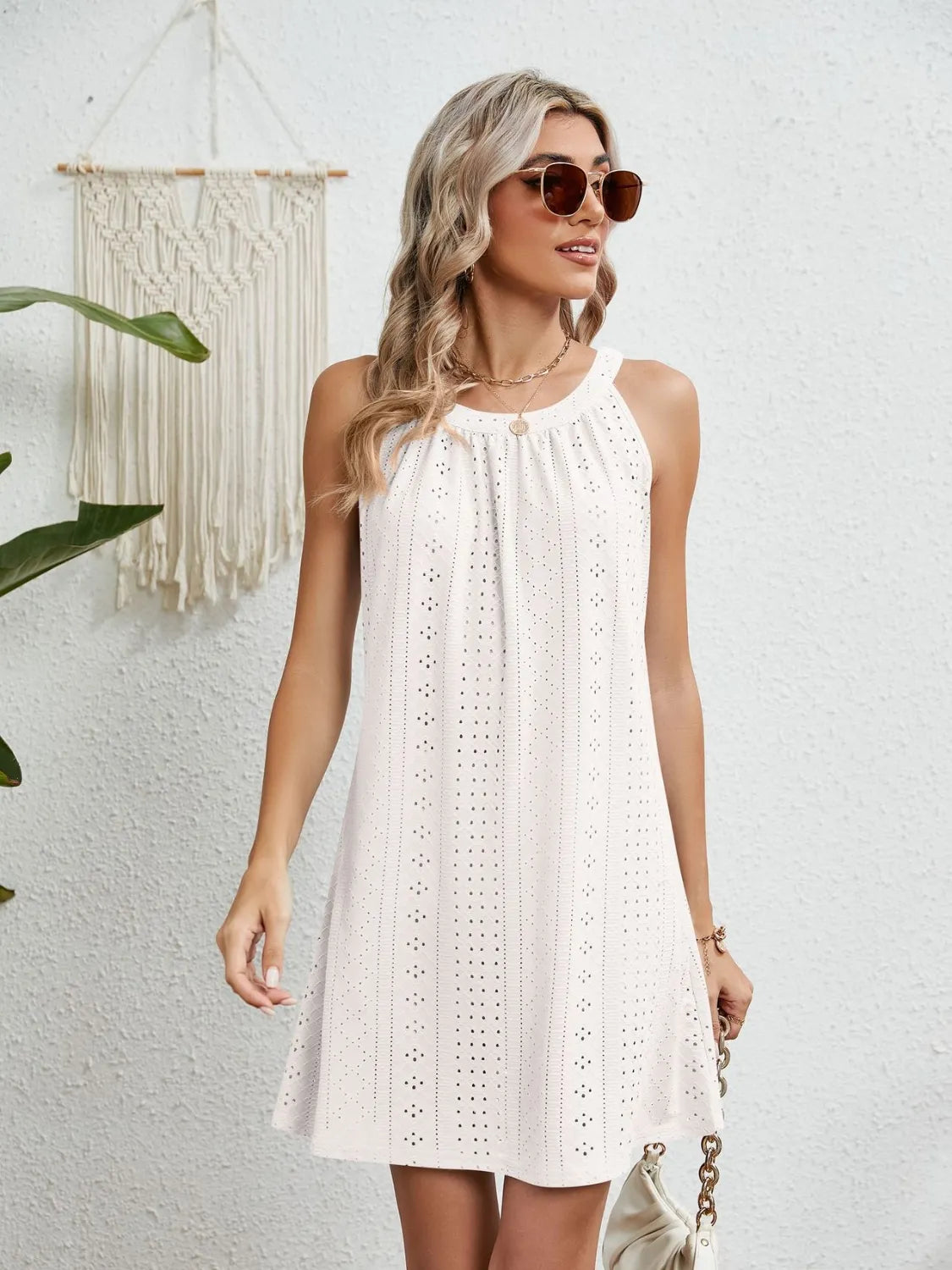 Eyelet Round Neck Sleeveless Dress (19)