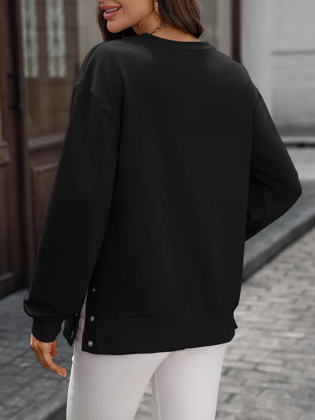 Side Snap Round Neck Sweatshirt (18)