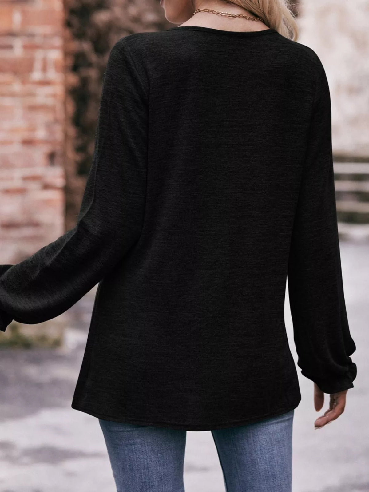 Ruffle Cuff Long Sleeve T-shirt (21)