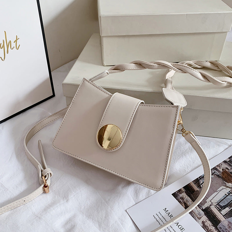 Versatile Crossbody Bag photo 1
