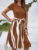 Striped Short Sleeve Tie Waist Dress (19)